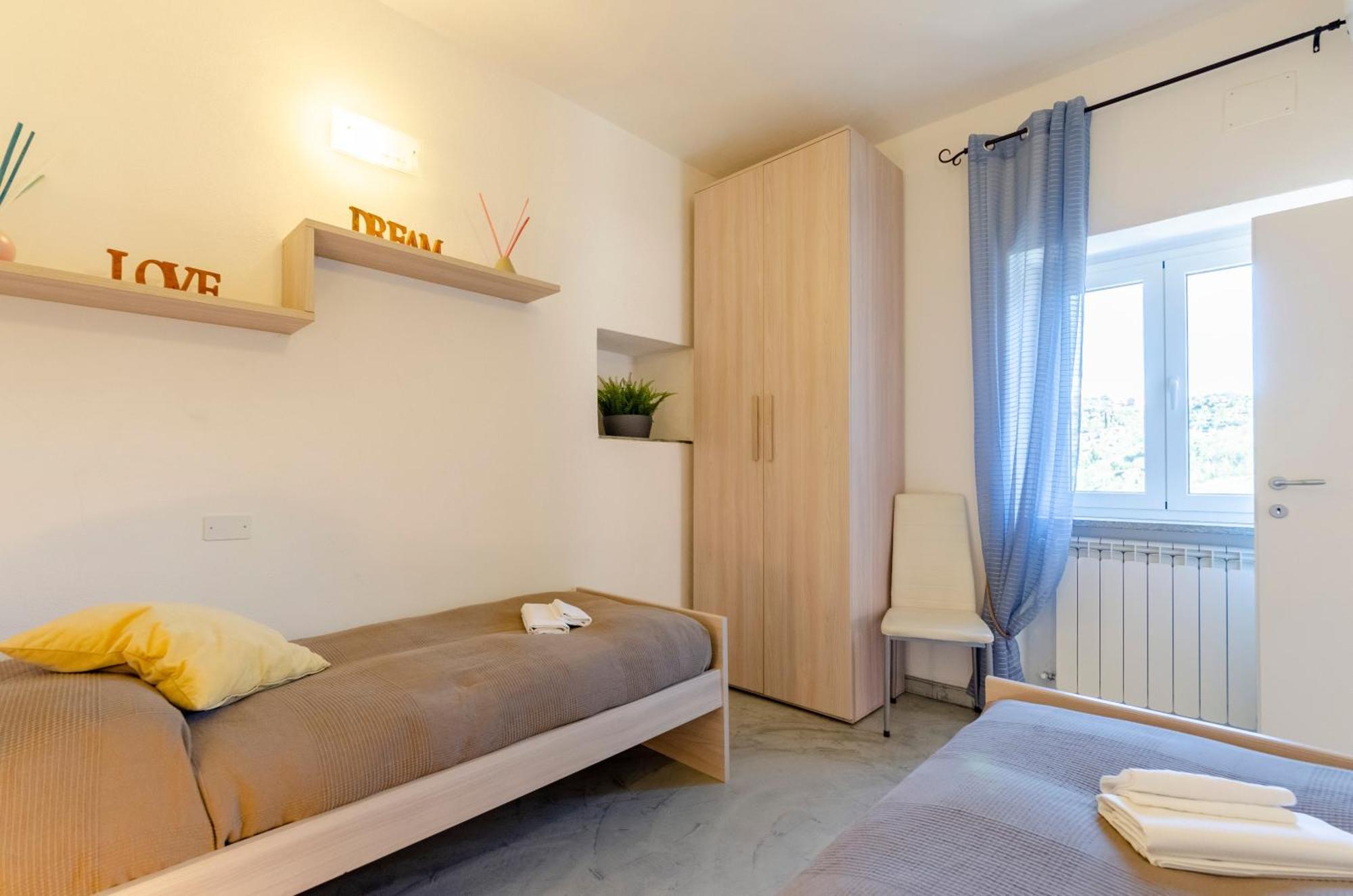Alla Casa Rosa, Peaceful Apartment Surrounded By Greenery With Free Parking, Wifi & Air Conditioning Rapallo Exteriör bild