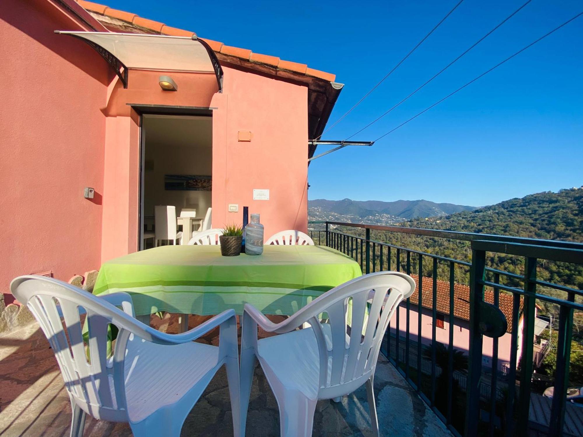 Alla Casa Rosa, Peaceful Apartment Surrounded By Greenery With Free Parking, Wifi & Air Conditioning Rapallo Exteriör bild